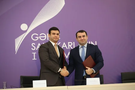 Orxan Məmmədov: Gənc sahibkarların innovativ layihələrinə 50 min manatadək güzəştli kredit verilə bilər