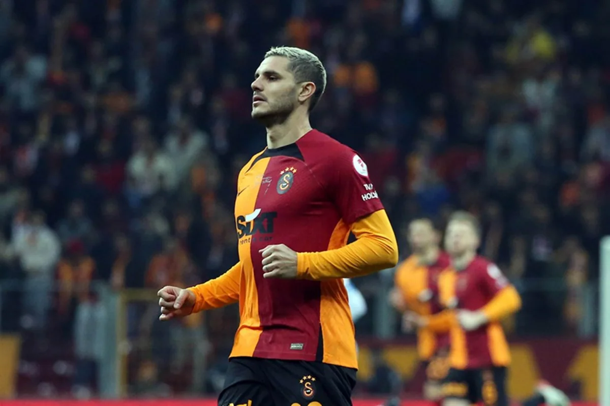 Mauro İkardi Qalatasarayın tarixinə düşüb