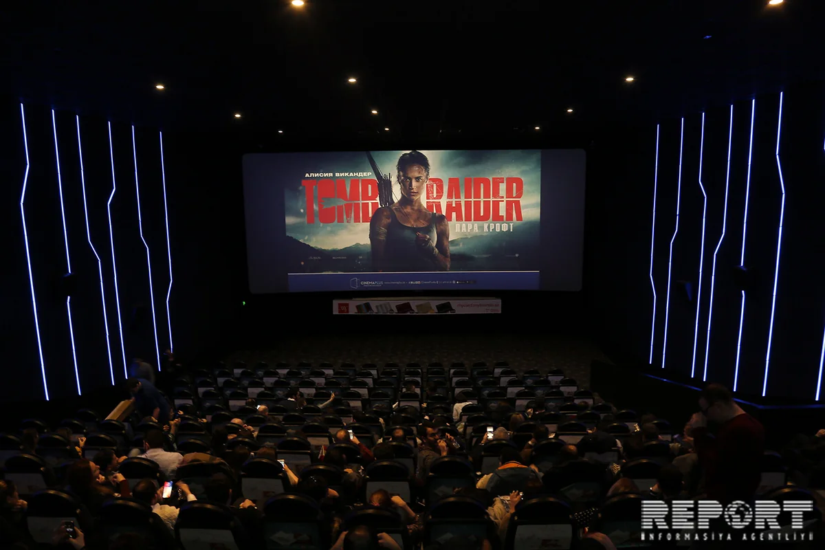 CinemaPlus Ganjlik Mallda Tomb Raider:Lara Kroft filminin premyera öncəsi nümayişi olub - FOTO - VİDEO