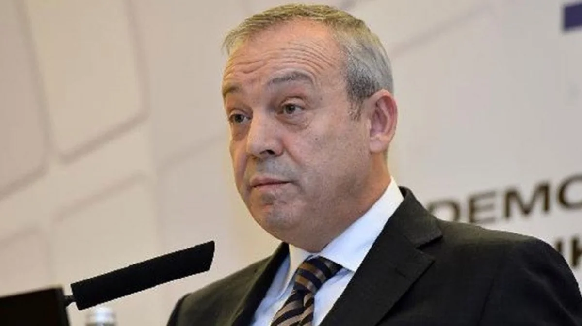 Yunanıstanın Karakasdakı konsulunun meyiti oteldə aşkarlanıb