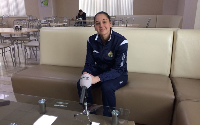 Valeriya Məmmədova: Karyeramı ailəmə qurban verdim - MÜSAHİBƏ