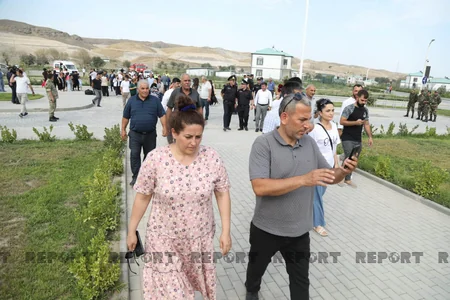 Zəngilanın Ağalı kəndinin sakinləri olan 10 ailə doğma yurduna çatıb