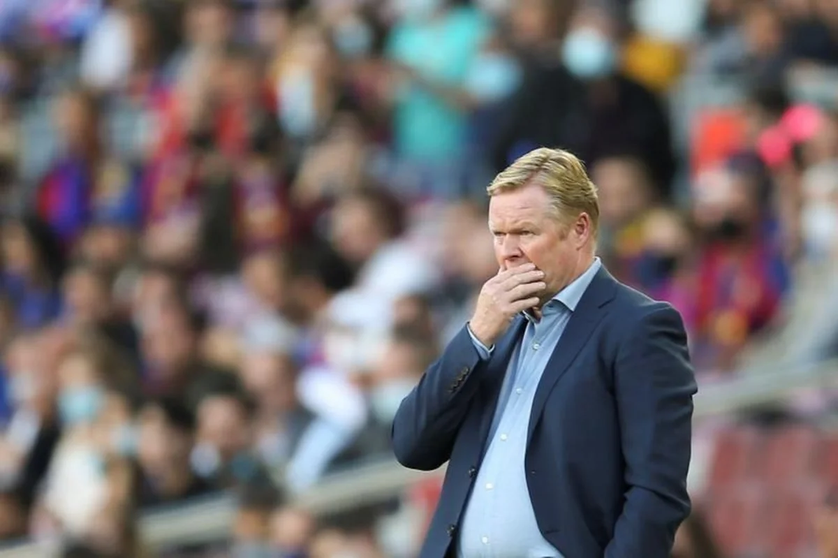 Fans attack Barcelona head coach