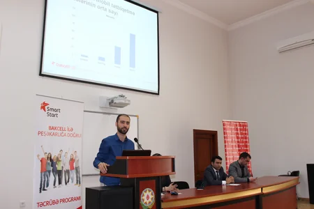 ​“Bakcell” əməkdaşları tələbələrlə görüşüb