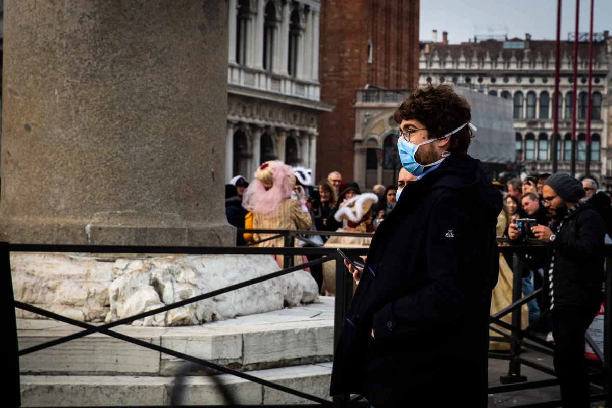 Koronavirusun iki yeni ştammı Avstriyada aşkarlanıb