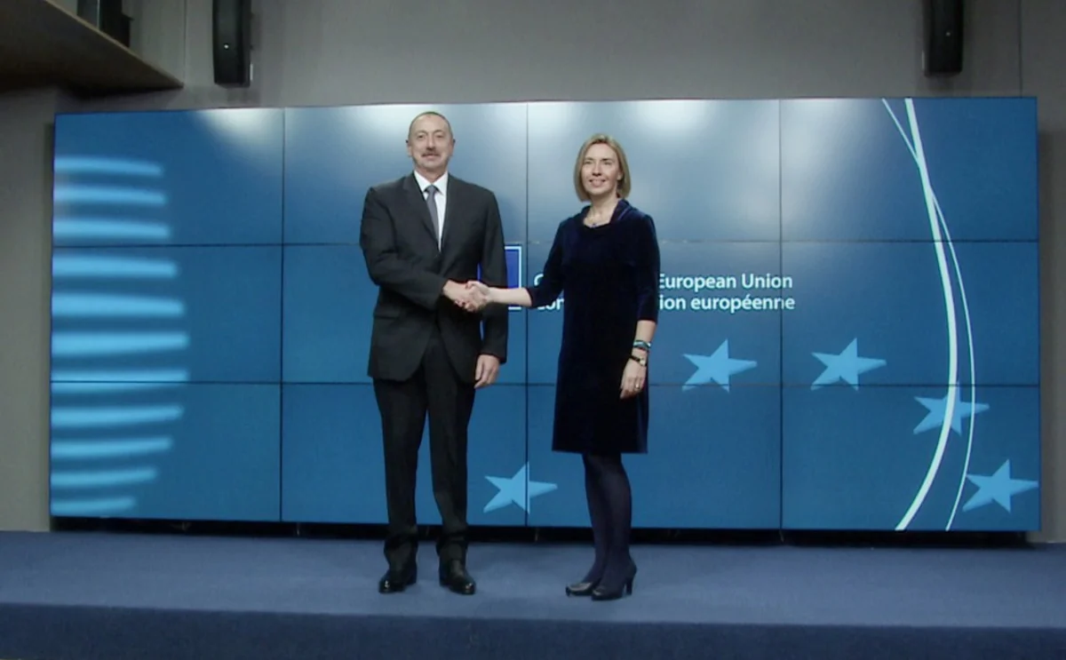 President Ilham Aliyev and Federica Mogherini have working breakfast
