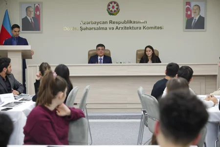 “Gənclər üçün şəhər mühiti” mövzusunda debat keçirilib