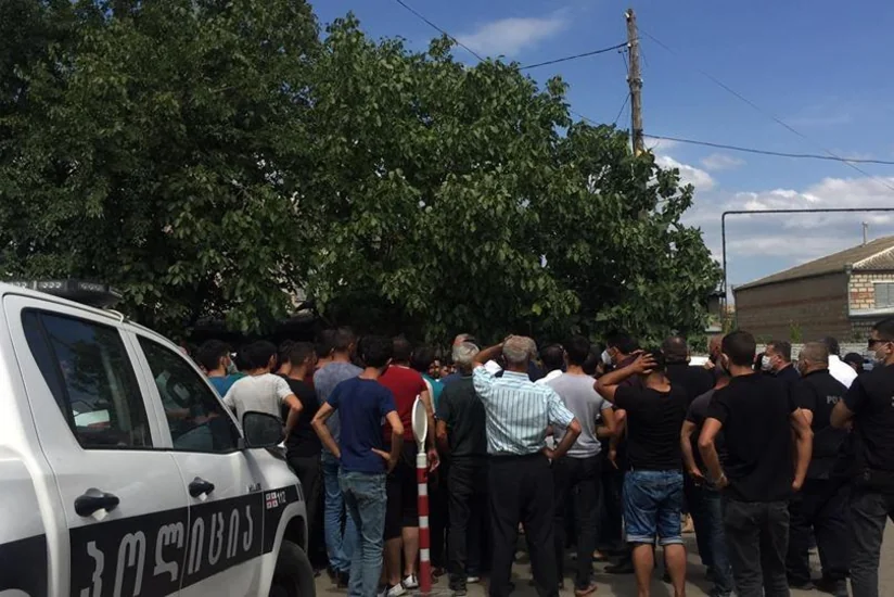 Gürcüstanda azərbaycanlılar kəndin təcrid olunmasına etiraz ediblər