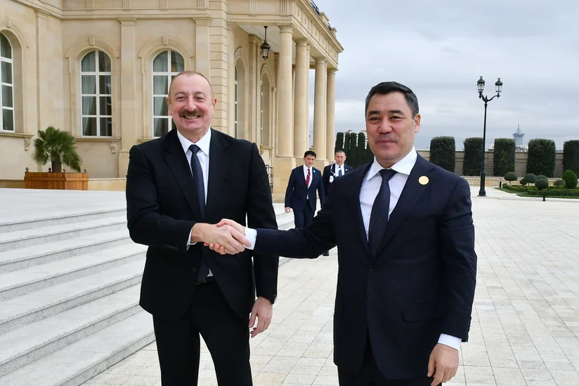 İlham Əliyev Qırğızıstan Prezidenti ilə görüşüb - YENİLƏNİB