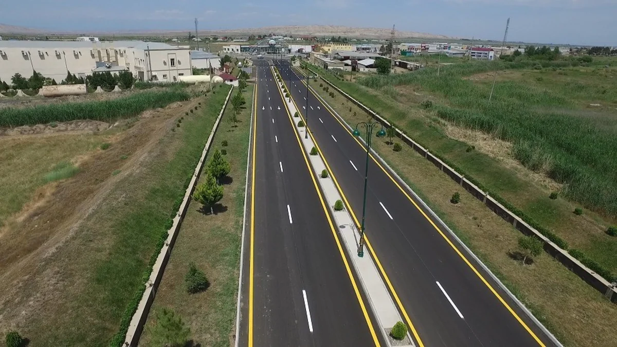 Goranboyda avtomobil yolu 5 istiqamət üzrə yenidən qurulub