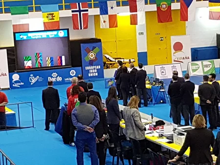 Azərbaycanın yeniyetmə cüdoçuları İspaniyada 1 qızıl və 1 gümüş medal qazanıblar