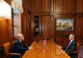 Али Асадов встретился с Фуатом Октаем