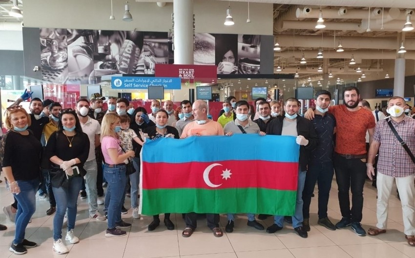 Azərbaycan 149 vətəndaşını BƏƏ-dən təxliyə etdi - YENİLƏNİB