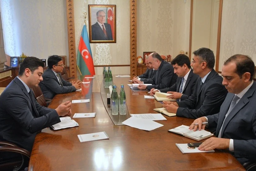 Elmar Məmmədyarov BMT-nin Təlim və Tədqiqatlar İnstitutunun icraçı direktorunu qəbul edib