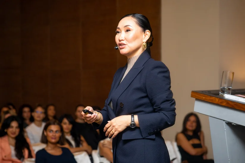 Empowering Women: Laura Omuralieva's Groundbreaking Seminar in Baku