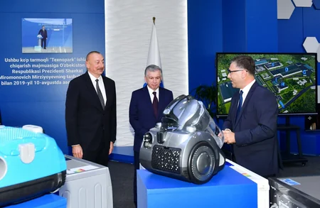 President Ilham Aliyev, President Shavkat Mirziyoyev view activity of Technopark LLC in Tashkent