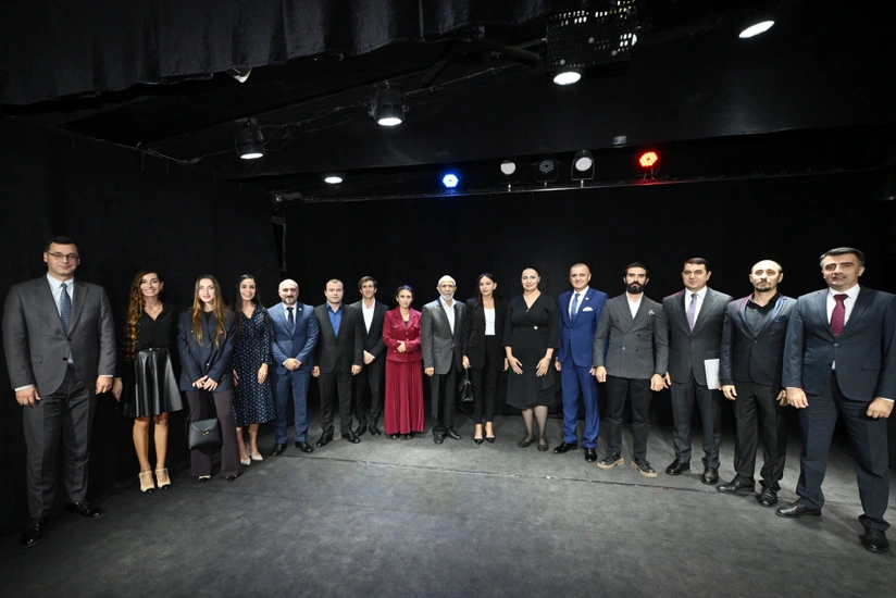 Birinci vitse-prezident Mehriban Əliyeva Pantomim Teatrında olub