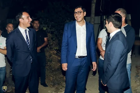 Gəncədə qəzalı vəziyyətdə olan şəhər stadionunun təmirə ehtiyacı var