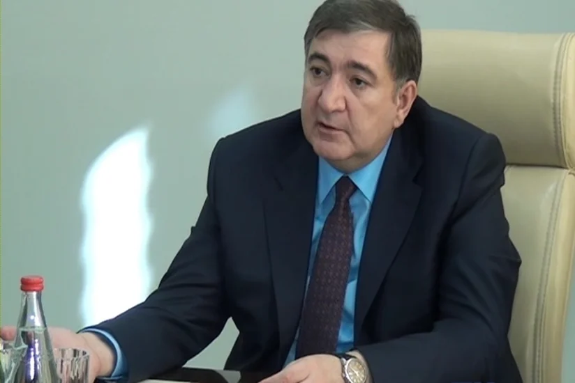 ​Vergilər naziri sahibkarlıq subyektlərində vergi yoxlamalarının dayandırılması haqqında göstəriş verib