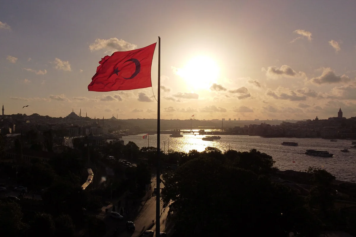 Türkiye stepping up activity in Middle Corridor as alternative to Strait of Hormuz
