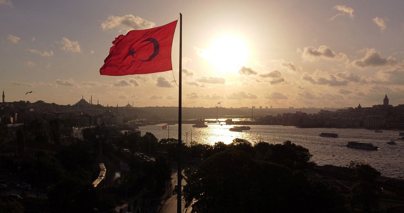 Türkiyə Hörmüz boğazına alternativ olaraq “Orta Dəhliz”də işlərini gücləndirir