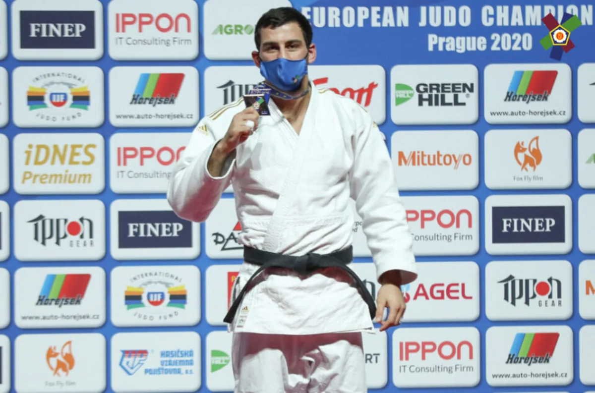 Böyük Dəbilqə: Azərbaycanın iki cüdoçusu bürünc medal qazana bilər