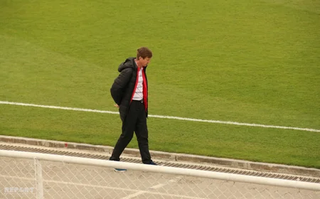 Kəpəz Gəncədə Keşlə ilə heç-heçə edib - VİDEO