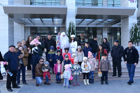 “Kimyaçı” Mədəniyyət Sarayında kimyaçıların övladları üçün Yeni il şənlikləri keçirilib