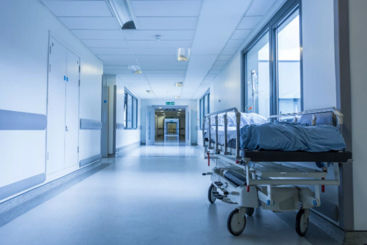 Начался процесс ликвидации больниц АЖД