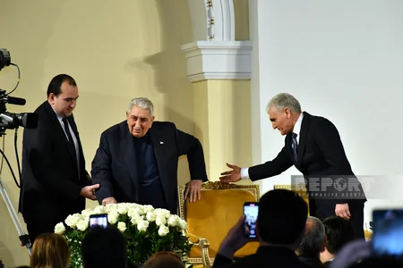 Xalq artisti Arif Babayevin 85 illik yubileyi qeyd olunub