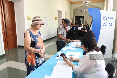 Uqandalı beynəlxalq müşahidəçi: Proses demokratik qaydalara uyğun gedir