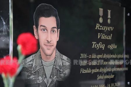 Vətən müharibəsi şəhidinin xatirəsinə tikilən bulağın açılışı olub