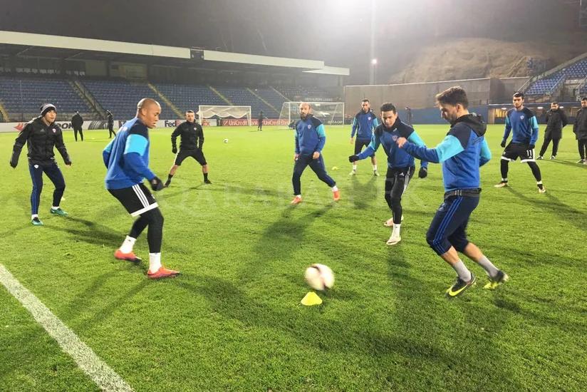 Qarabağ klubu Slovanla matçöncəsi son məşqinə çıxıb