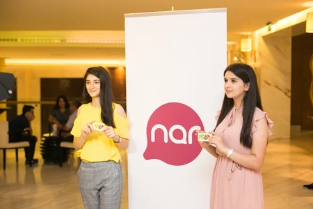 “Nar” qəbul imtahanlarında ən yüksək nəticə göstərmiş abituriyentləri mükafatlandırıb