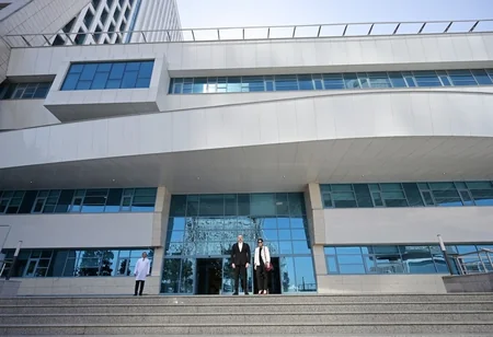 İlham Əliyev “Yeni klinika” tibb müəssisəsinin açılışında iştirak edib - YENİLƏNİB-2