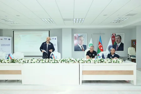 Bakıda voleybol üzrə “Gənc atletlərin inkişafı” layihəsi çərçivəsində ilk seminar keçirilib