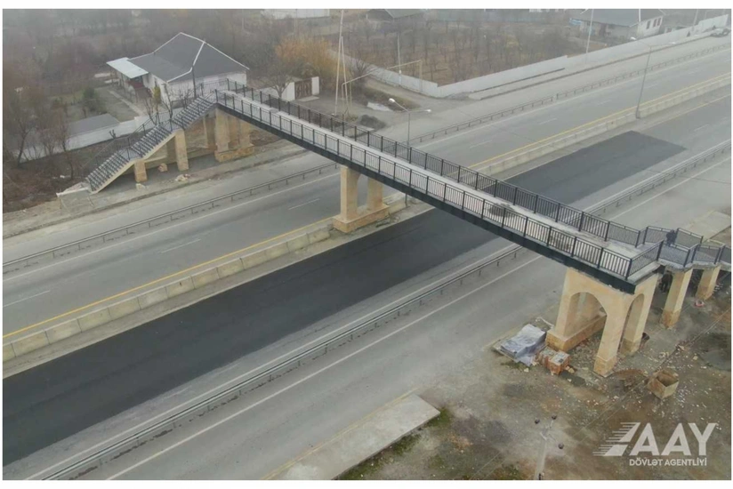 Bakı-Ələt yolunda yeni piyada keçidi inşa edilib