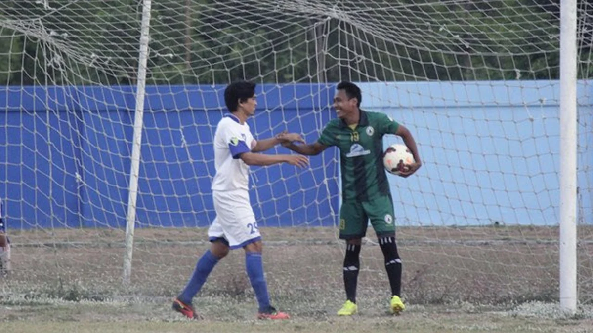 İndoneziyada bilərəkdən öz qapılarına 5 qol vuran komandalar cəzalandırılıb