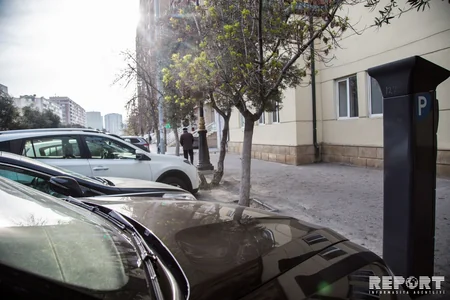 Yeni qazanc mənbəyi: parkomatların başına oyun açanlar kimdir? - ARAŞDIRMA