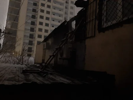 В Баку в доме прогремел взрыв, жители получили небольшие травмы