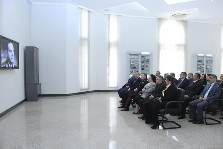BSU-nun professor-müəllim heyəti DTX-da “Şöhrət” muzeyini ziyarət edib