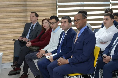 Yüksək Texnologiyalar Parkında startapçıların ABŞ-ın müvəqqəti işlər vəkili ilə görüşü keçirilib