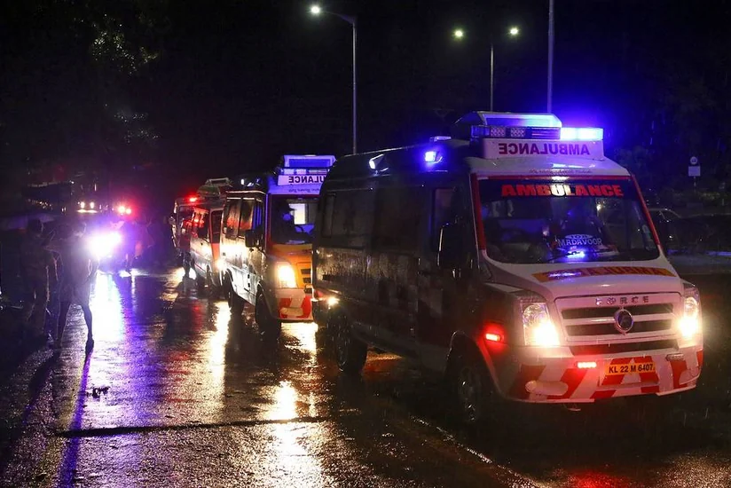 СМИ: число погибших при жесткой посадке в Индии достигло 15