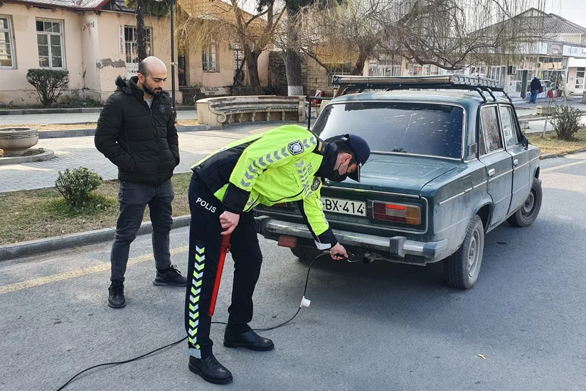 Balakəndə atmosferi çirkləndirən avtomobil sürücüləri cərimələnib