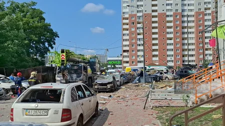 PHOTOS from site of massive airstrike on Kyiv