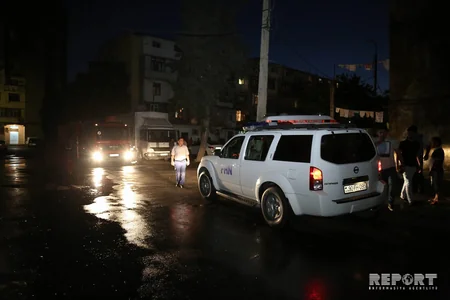 Bakıda yataqxanada baş vermiş yanğın zamanı 5 nəfər xəsarət alıb - VİDEO - FOTO - YENİLƏNİB