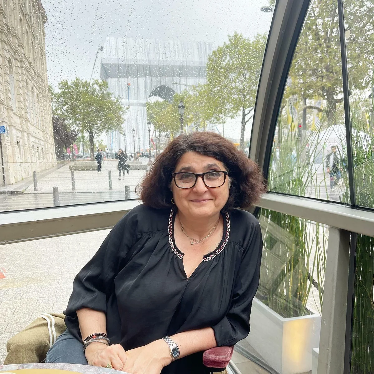 Parisdə ermənilərin hücumu zamanı yaralanan diaspor fəalı: Söyüş söyə-söyə içəri daxil oldular