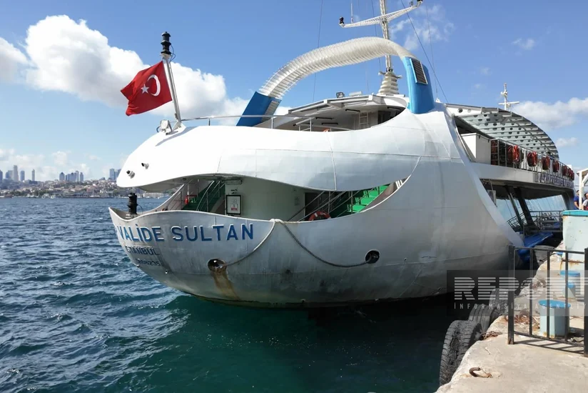 İstanbulda “Valide Sultan” gəmisində “Zəngəzur sənətkarlığı” sərgisi keçirilib