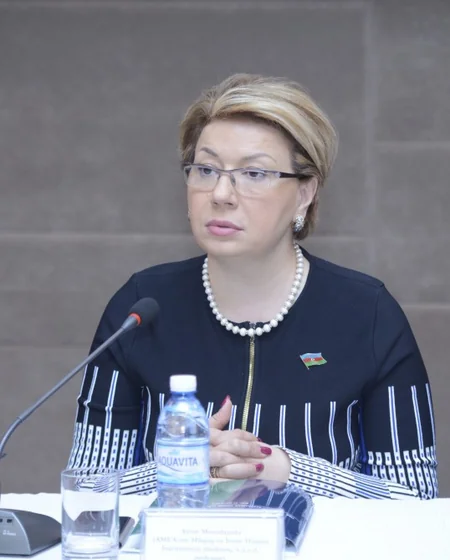Bakıda “Tibb hüququ Azərbaycan hüquq elminin yeni sahəsi kimi” mövzusunda konfrans keçirilib