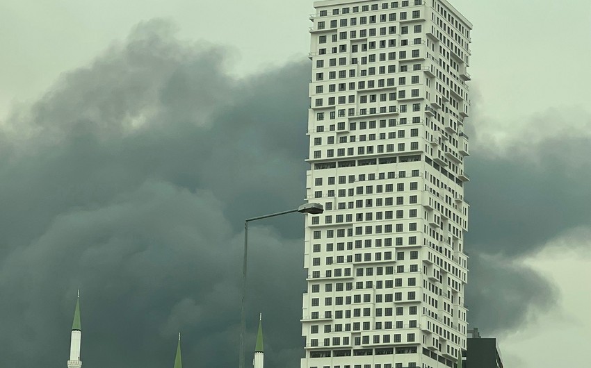 Fire breaks out at logistic firm in Istanbul